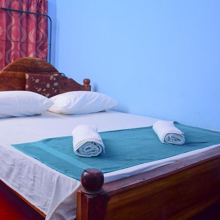 Relax Guest House Dambulla Ngoại thất bức ảnh